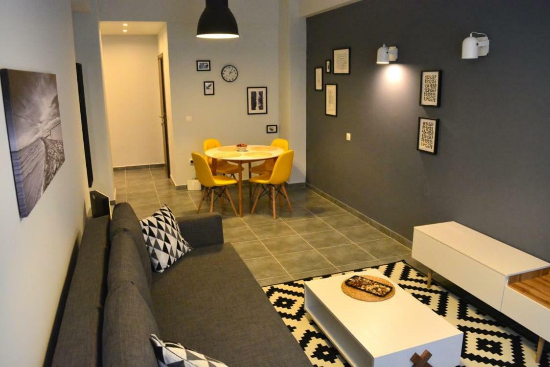 Akademias Center Of Athens Apartment ภายนอก รูปภาพ